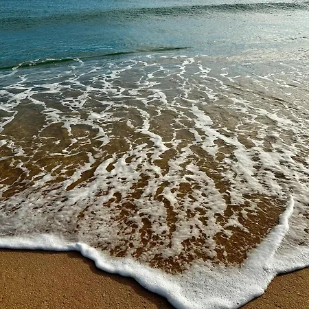 L14 By Mtphomes Αλμπουφέιρα